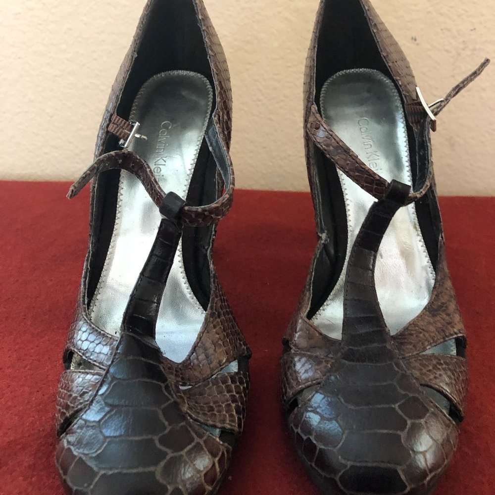 Calvin Klein Crocodle embossed Brown Leather Pump